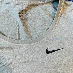 Nike T -Shirt